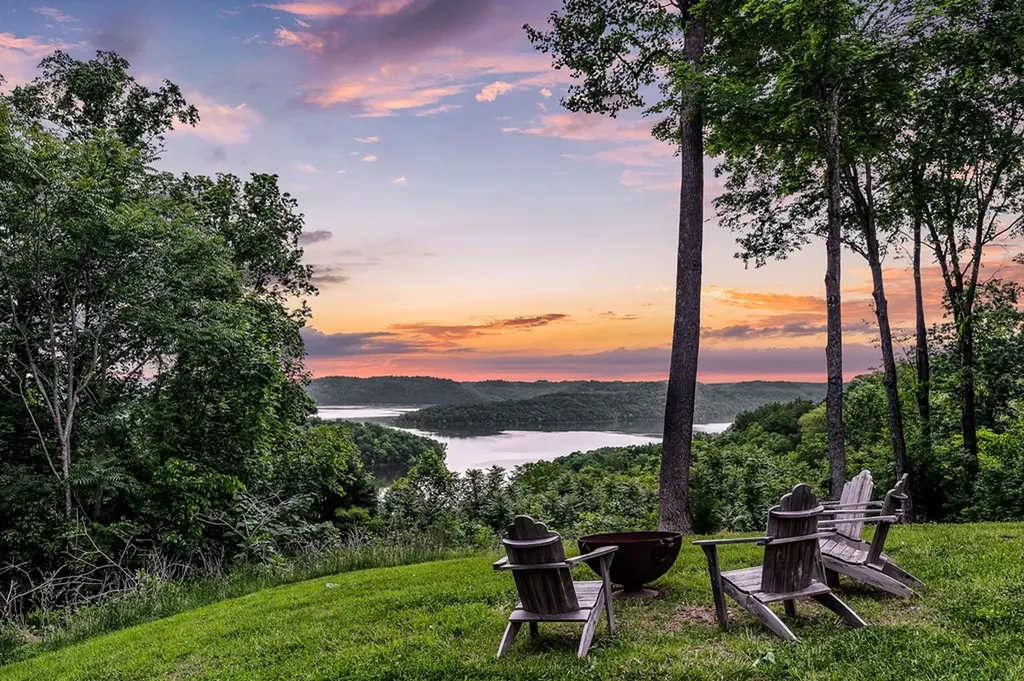 303 Davidson Road Smithville TN 37166