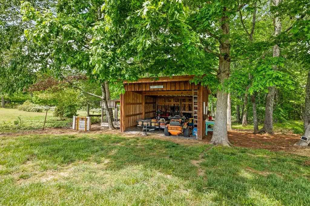 8275 Medlin Road Baxter TN 38544