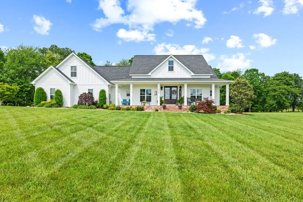 8275 Medlin Road Baxter TN 38544