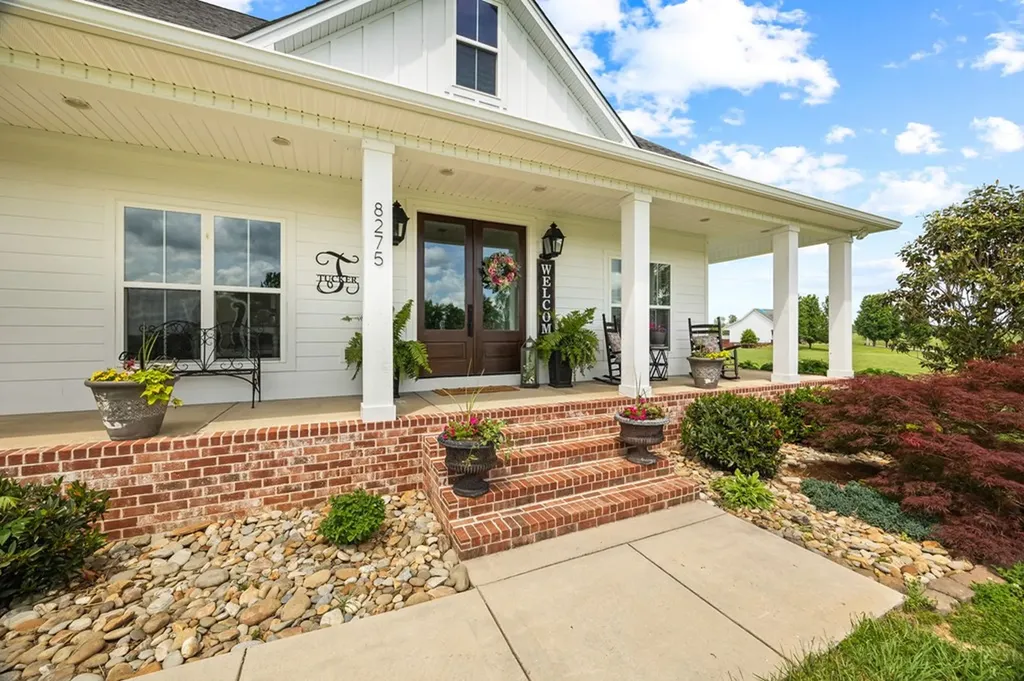 8275 Medlin Road Baxter TN 38544