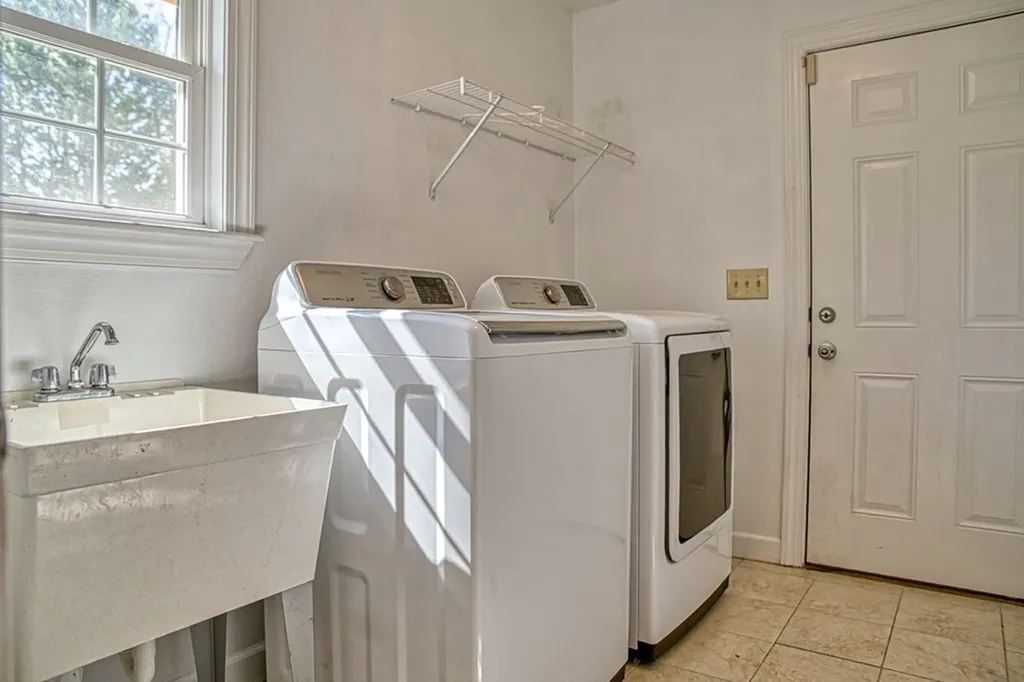 2630 Pomona Road Crossville TN 38571