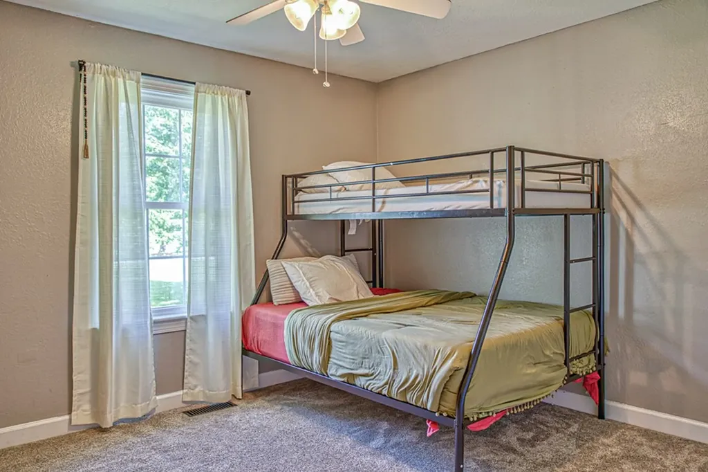 2630 Pomona Road Crossville TN 38571