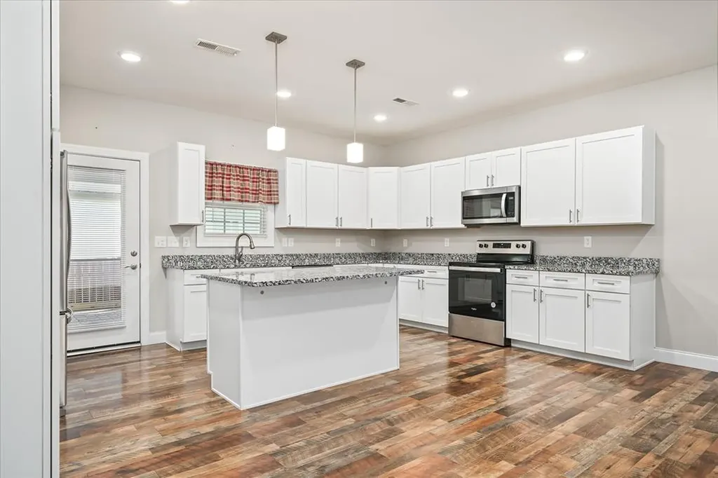 80 Sky View Meadow Drive Crossville TN 38555