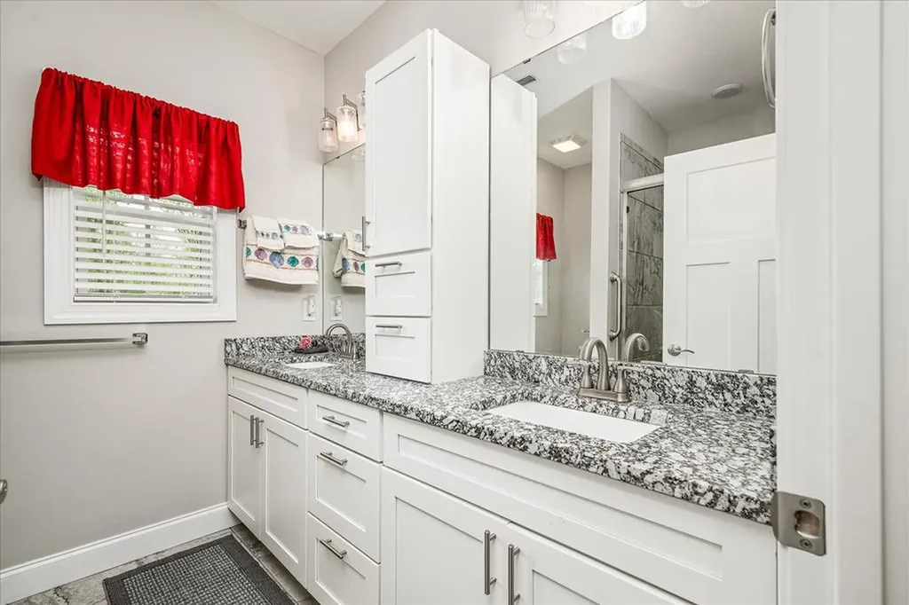 80 Sky View Meadow Drive Crossville TN 38555