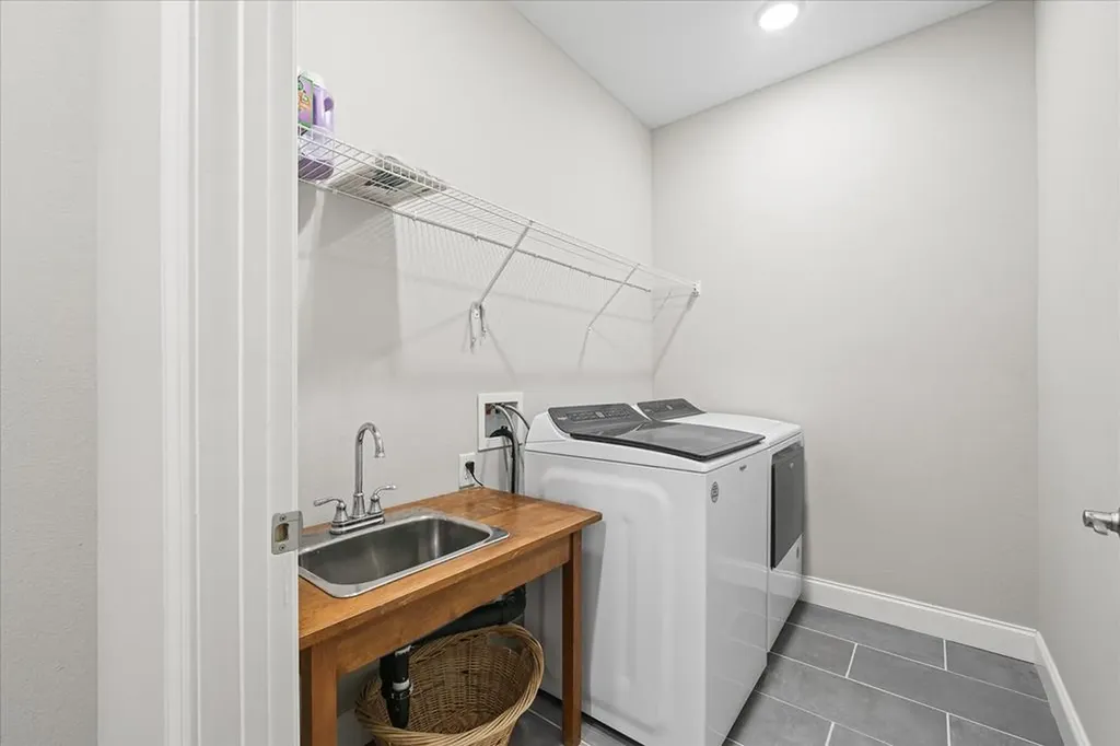 80 Sky View Meadow Drive Crossville TN 38555