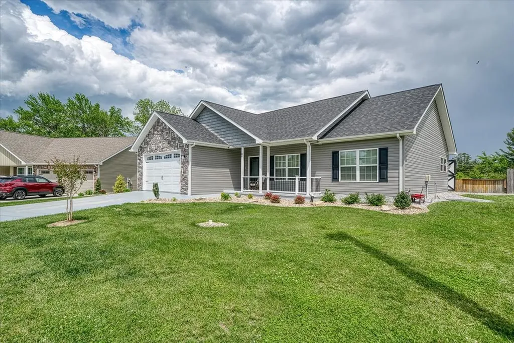 80 Sky View Meadow Drive Crossville TN 38555