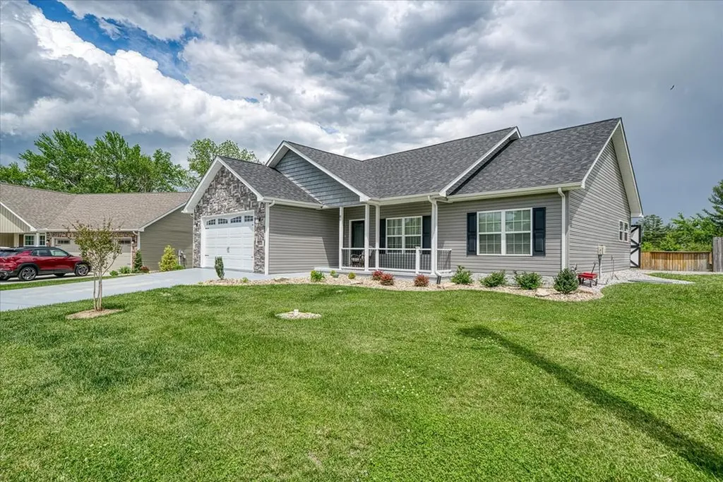 80 Sky View Meadow Drive Crossville TN 38555