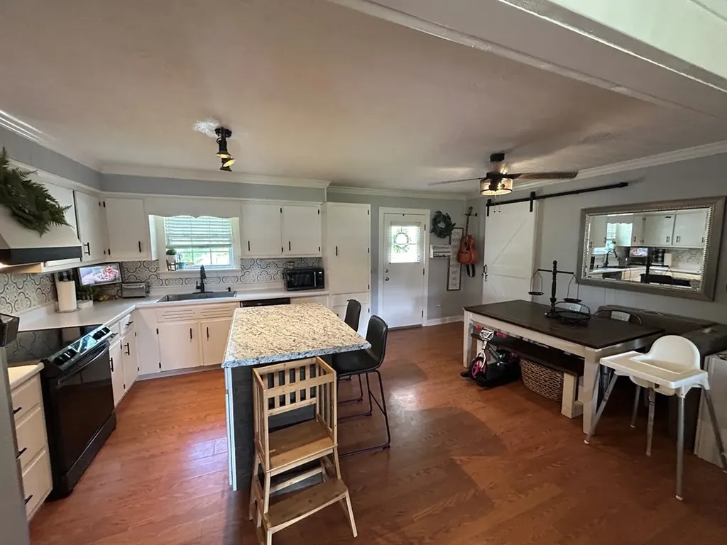 2520 S York Highway Jamestown TN 38556