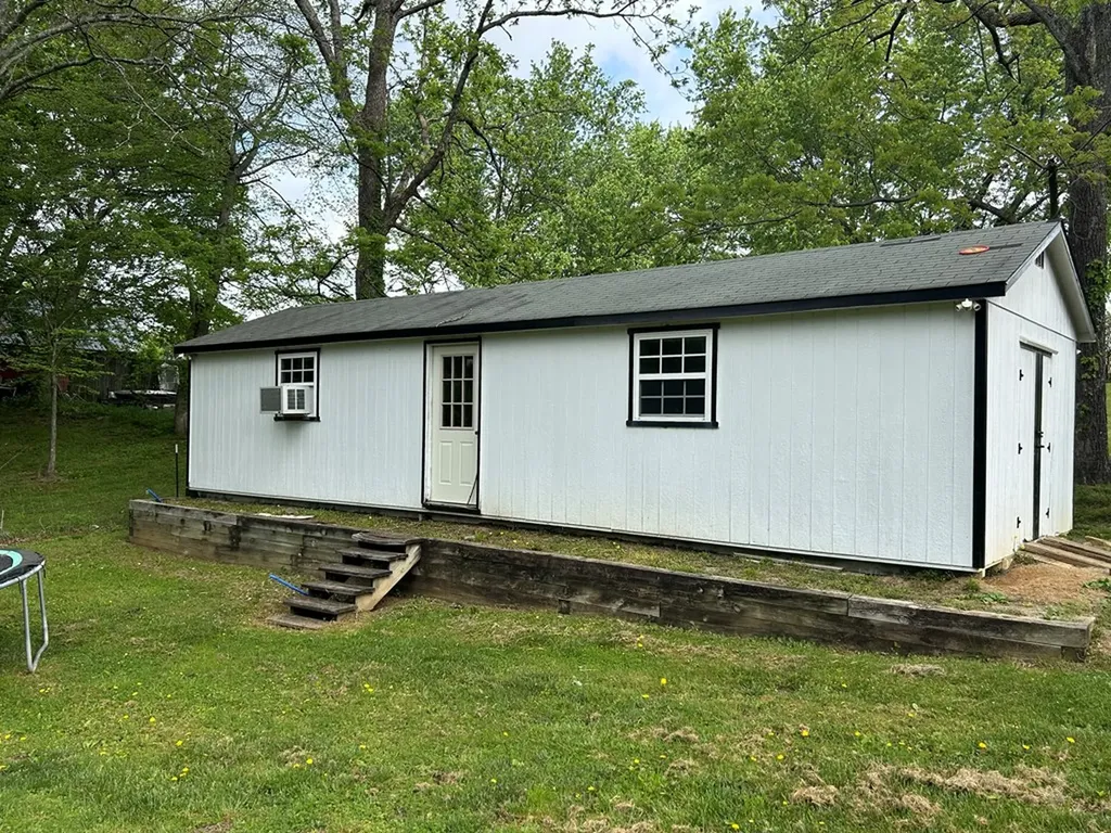 2520 S York Highway Jamestown TN 38556