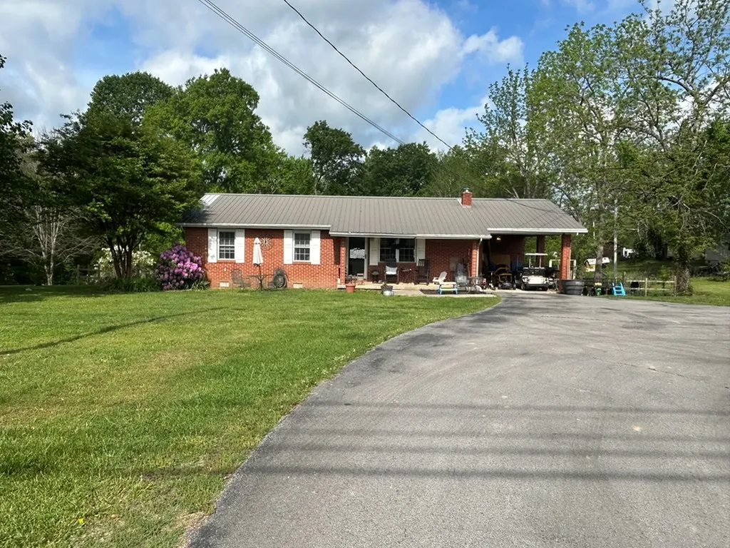 2520 S York Highway Jamestown TN 38556