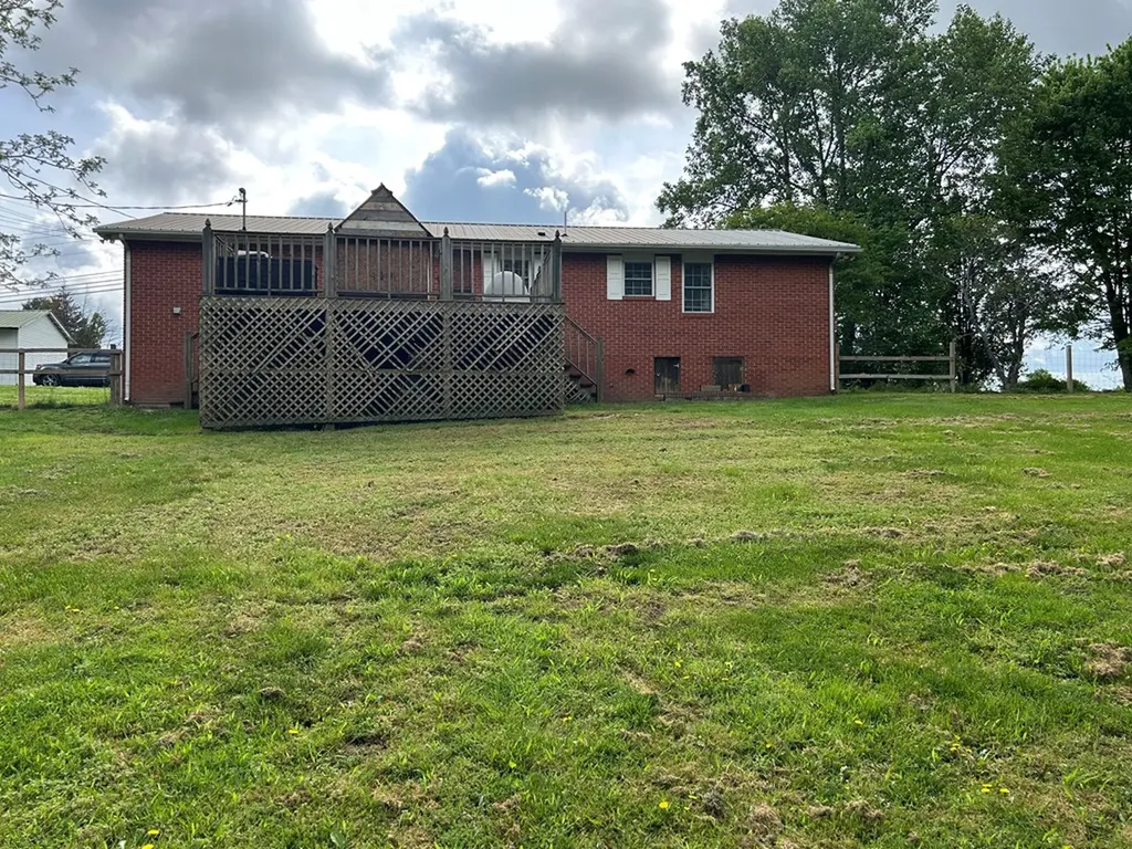 2520 S York Highway Jamestown TN 38556