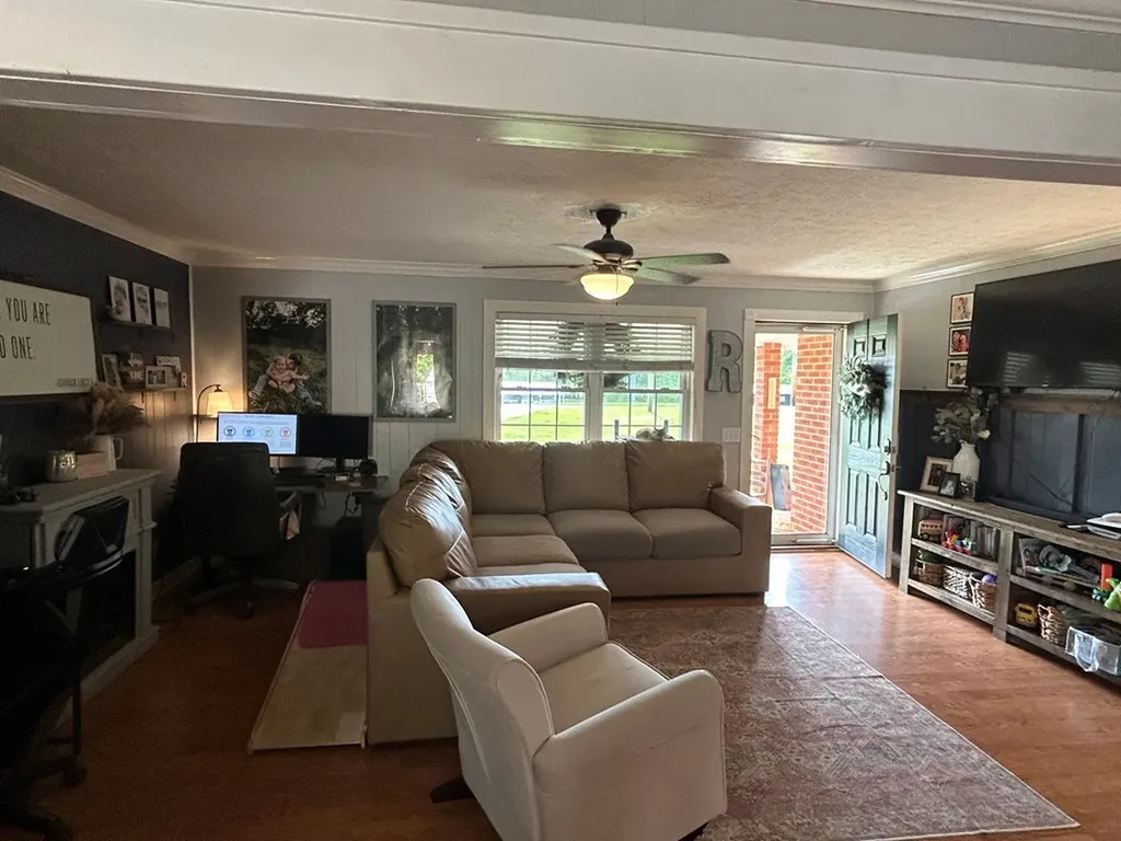 2520 S York Highway Jamestown TN 38556