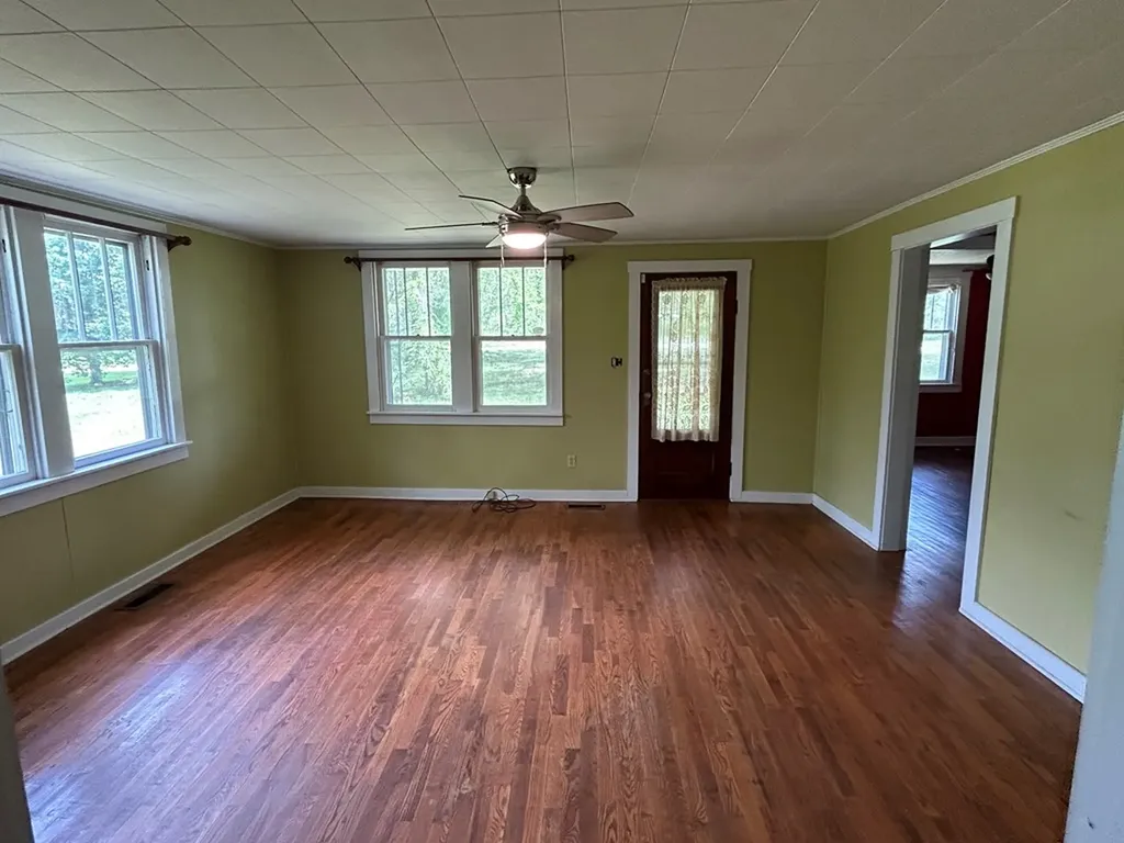 421 Stockton Avenue Jamestown TN 38556