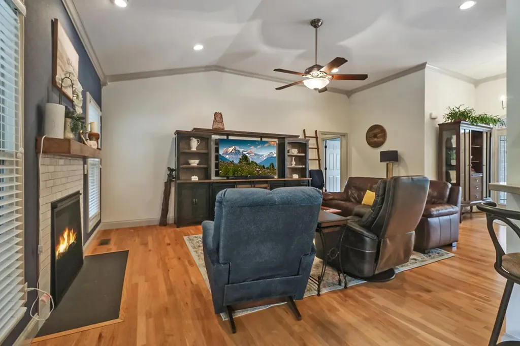 89 West Creek Drive Crossville TN 38572