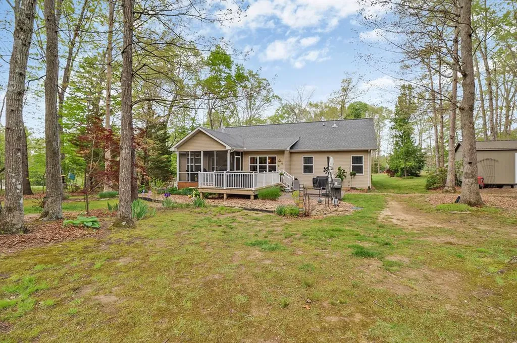 89 West Creek Drive Crossville TN 38572