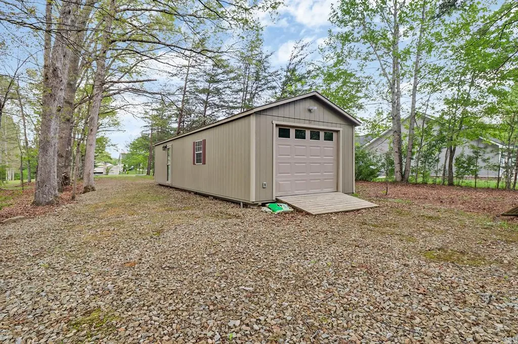 89 West Creek Drive Crossville TN 38572