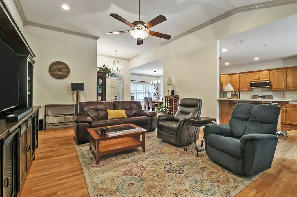 89 West Creek Drive Crossville TN 38572