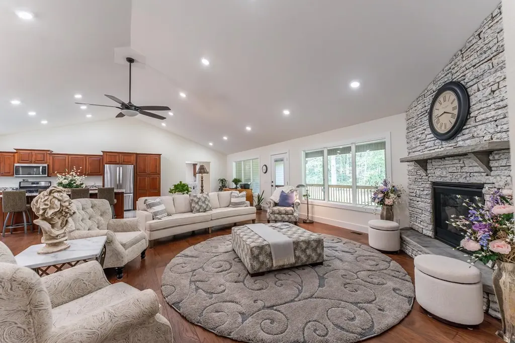 300 East Cove Road Monterey TN 38574