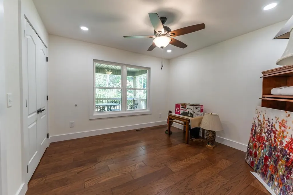 300 East Cove Road Monterey TN 38574