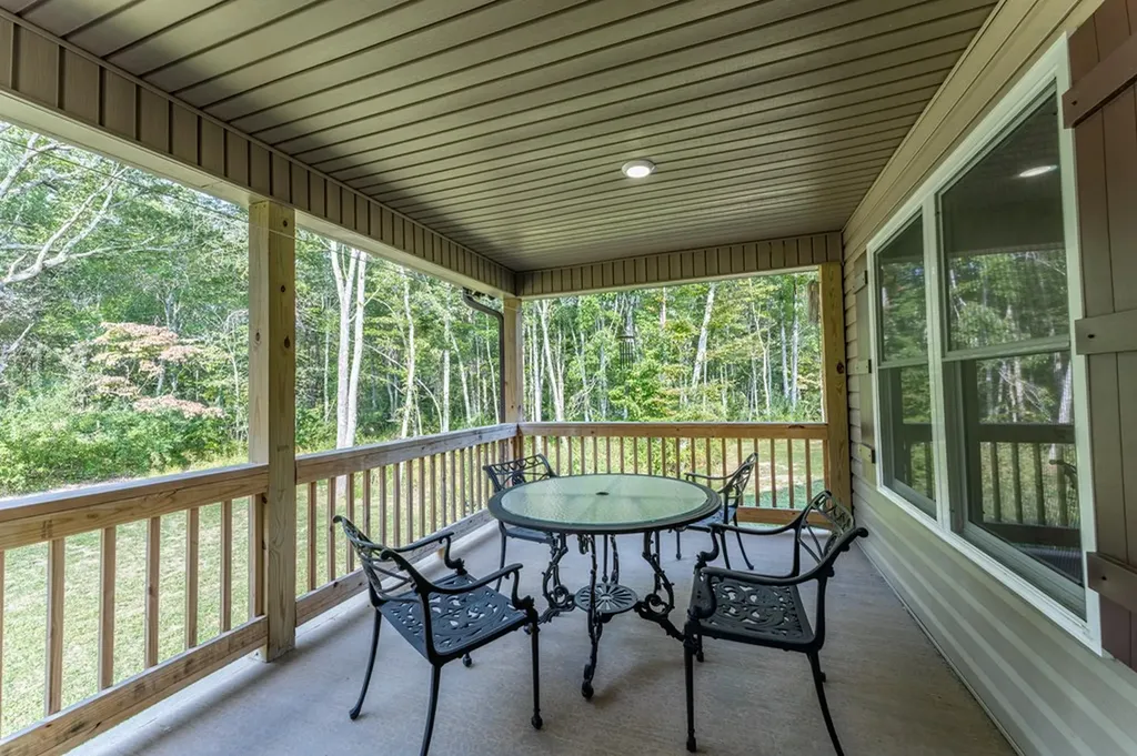 300 East Cove Road Monterey TN 38574