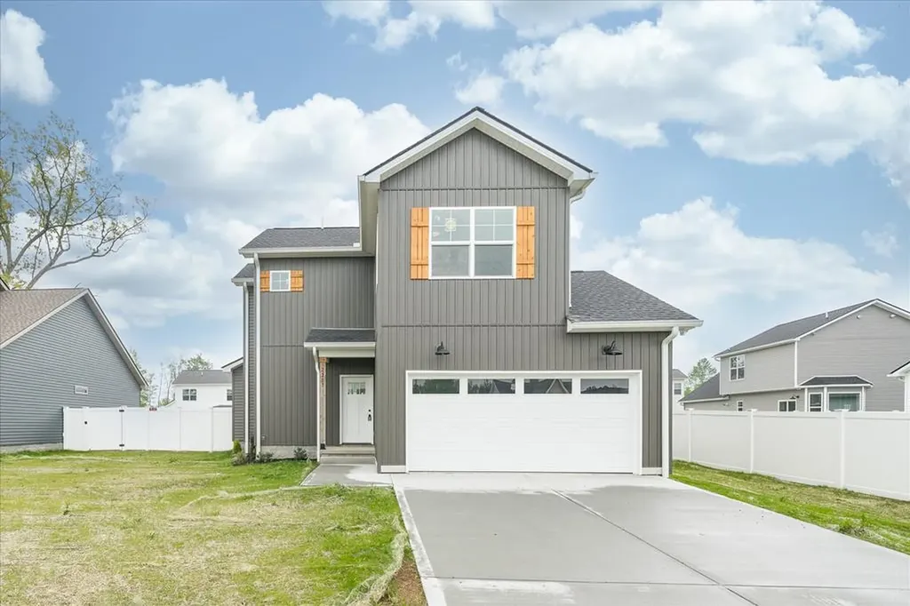 2287 Nicholas Cookeville TN 38506