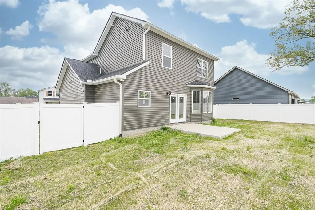 2287 Nicholas Cookeville TN 38506