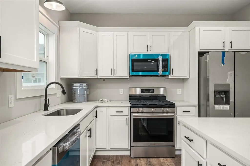 2287 Nicholas Cookeville TN 38506