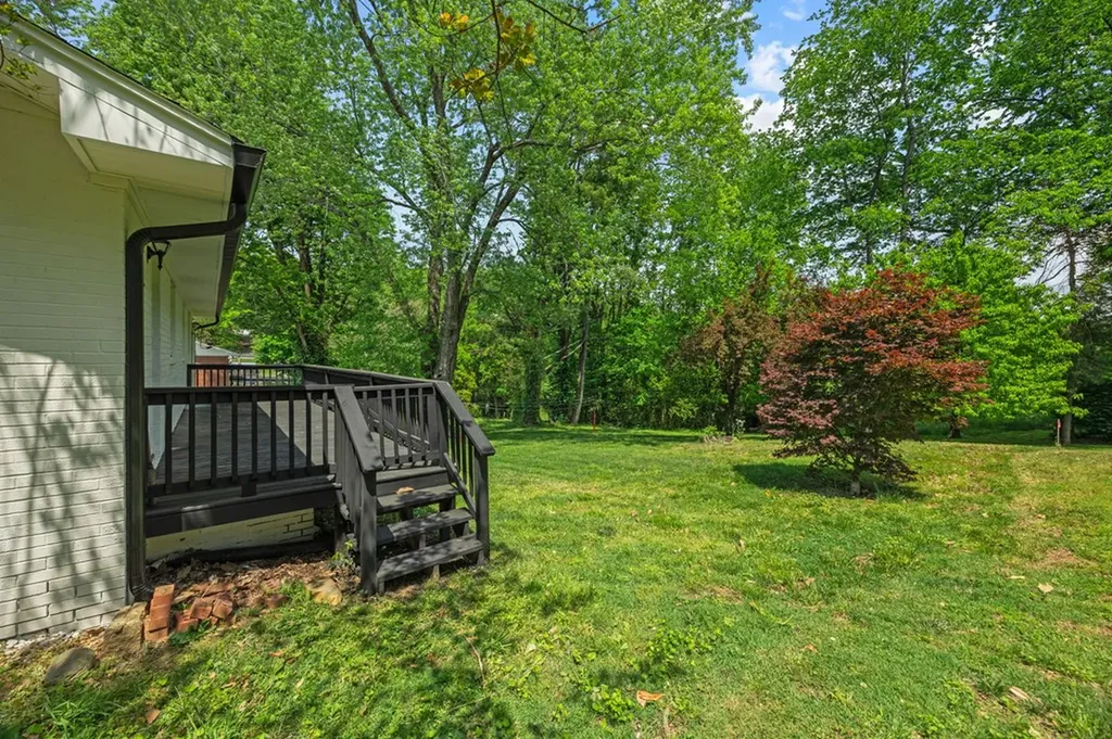 113 Reeser Street Livingston TN 38570