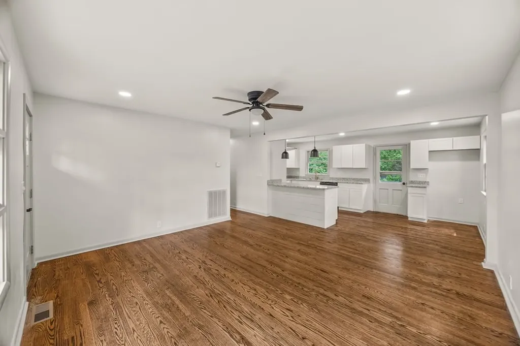 113 Reeser Street Livingston TN 38570