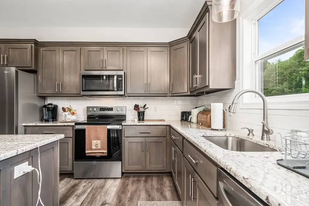 826 Duck Pond Road Sparta TN 38583