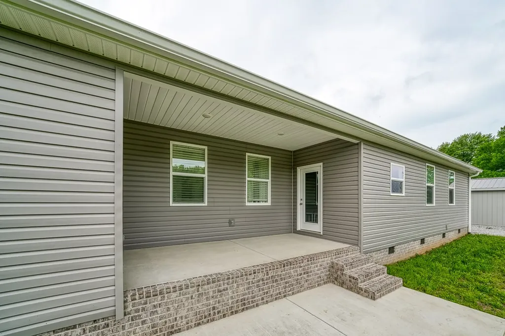 826 Duck Pond Road Sparta TN 38583