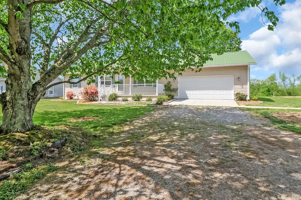 1228 Allardt Highway Jamestown TN 38556