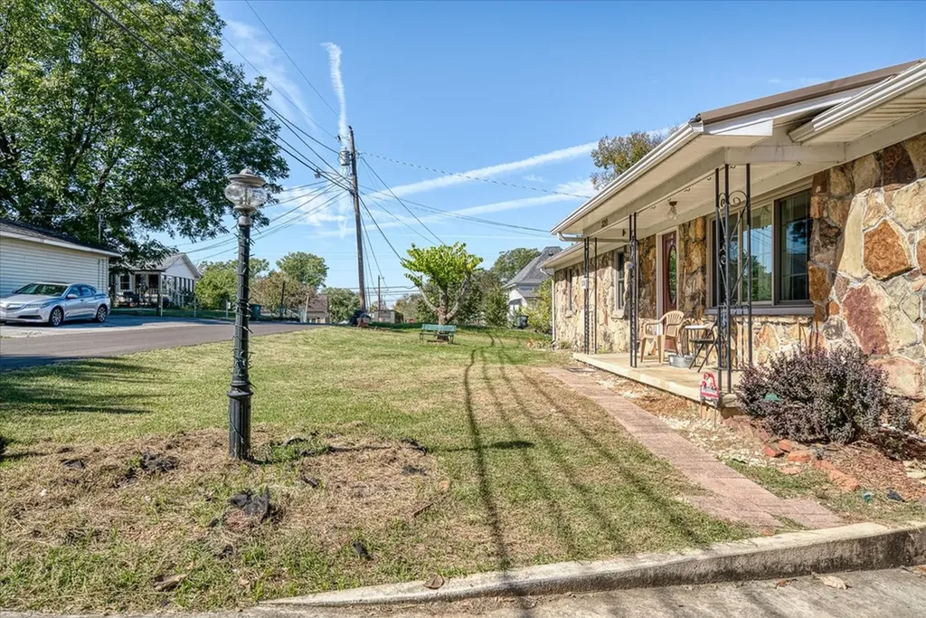 320 Walker Street Sparta TN 38583