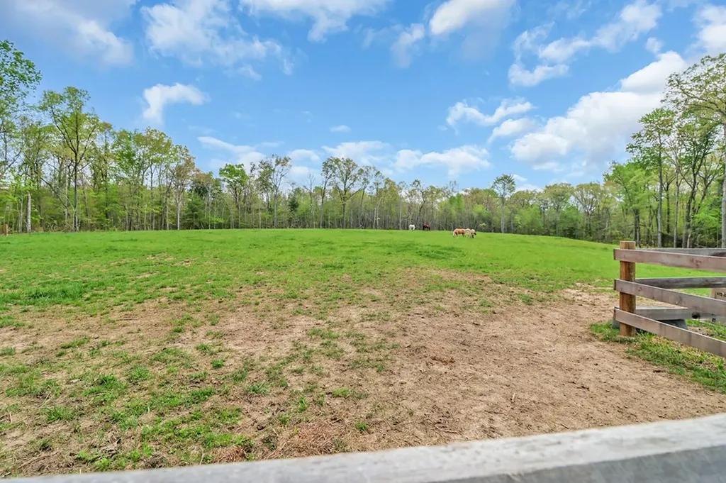 75 Robert Beaty Road Jamestown TN 38556