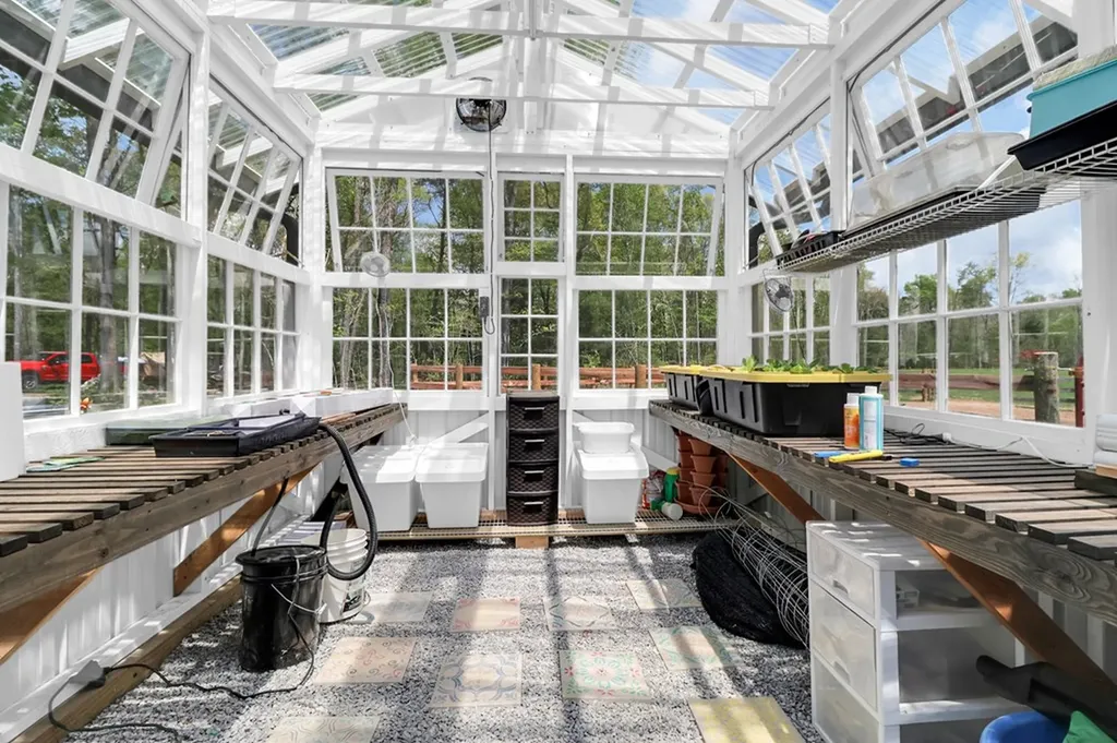 75 Robert Beaty Road Jamestown TN 38556