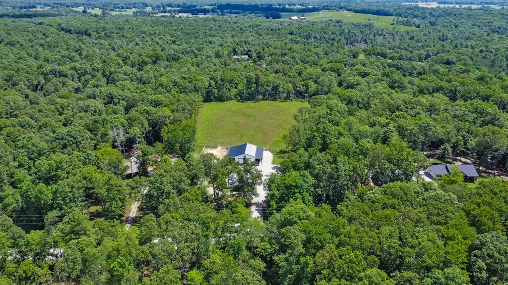 75 Robert Beaty Road Jamestown TN 38556