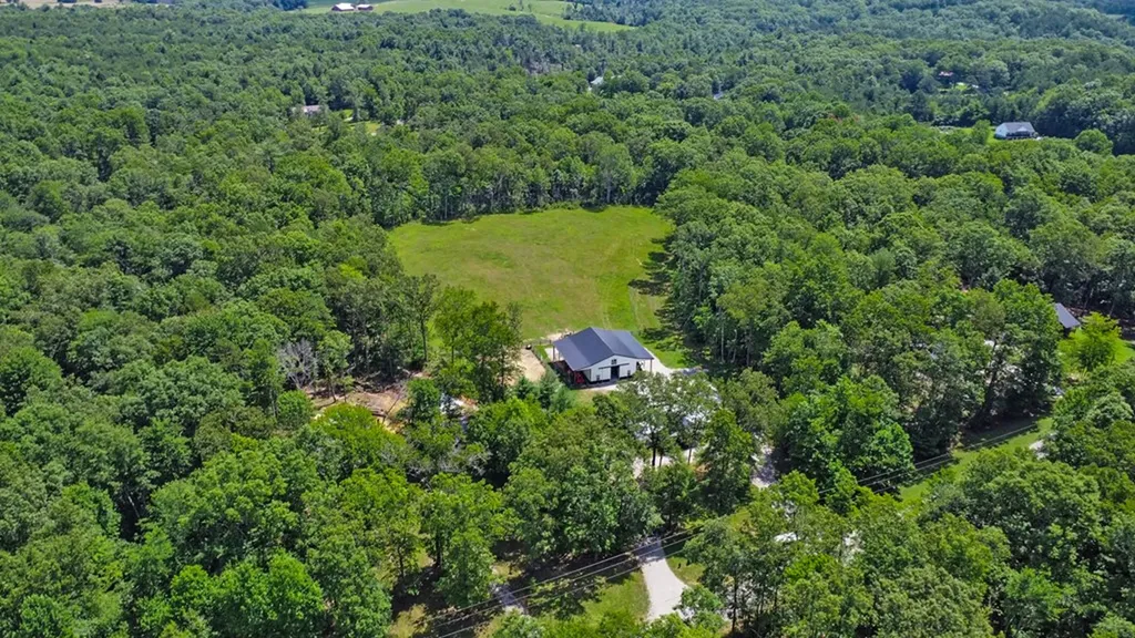 75 Robert Beaty Road Jamestown TN 38556