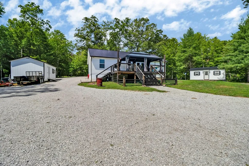 75 Robert Beaty Road Jamestown TN 38556