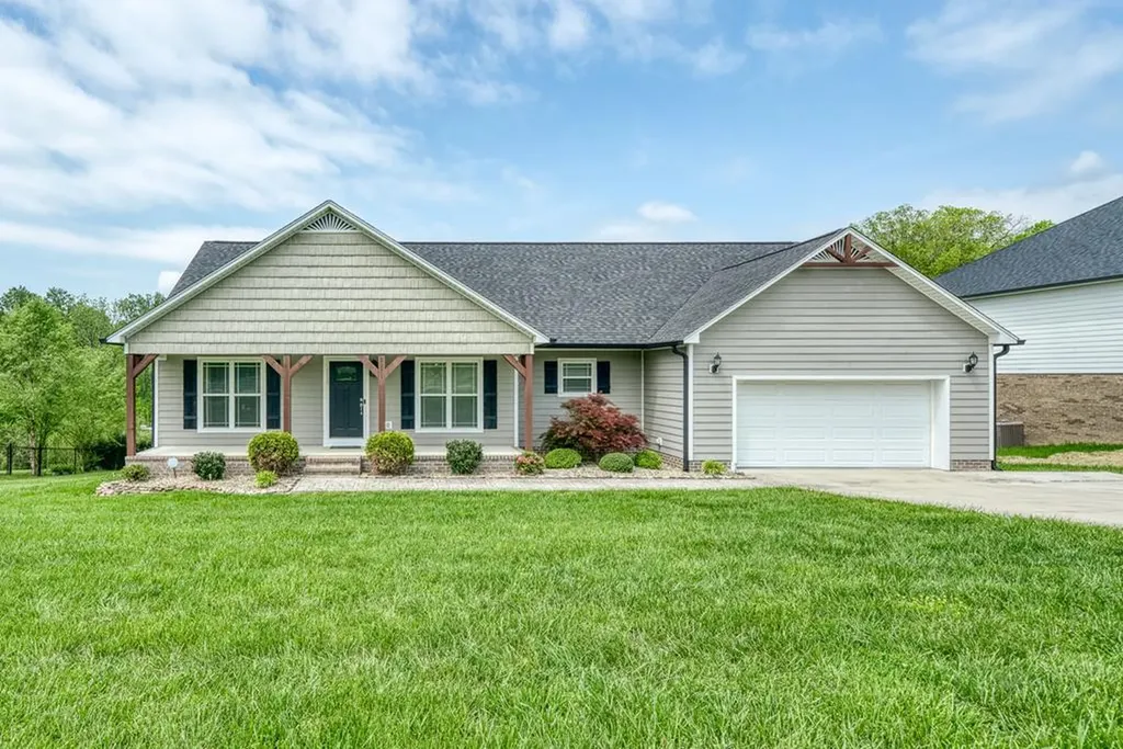 2371 Boyd Farris Road Cookeville TN 38506