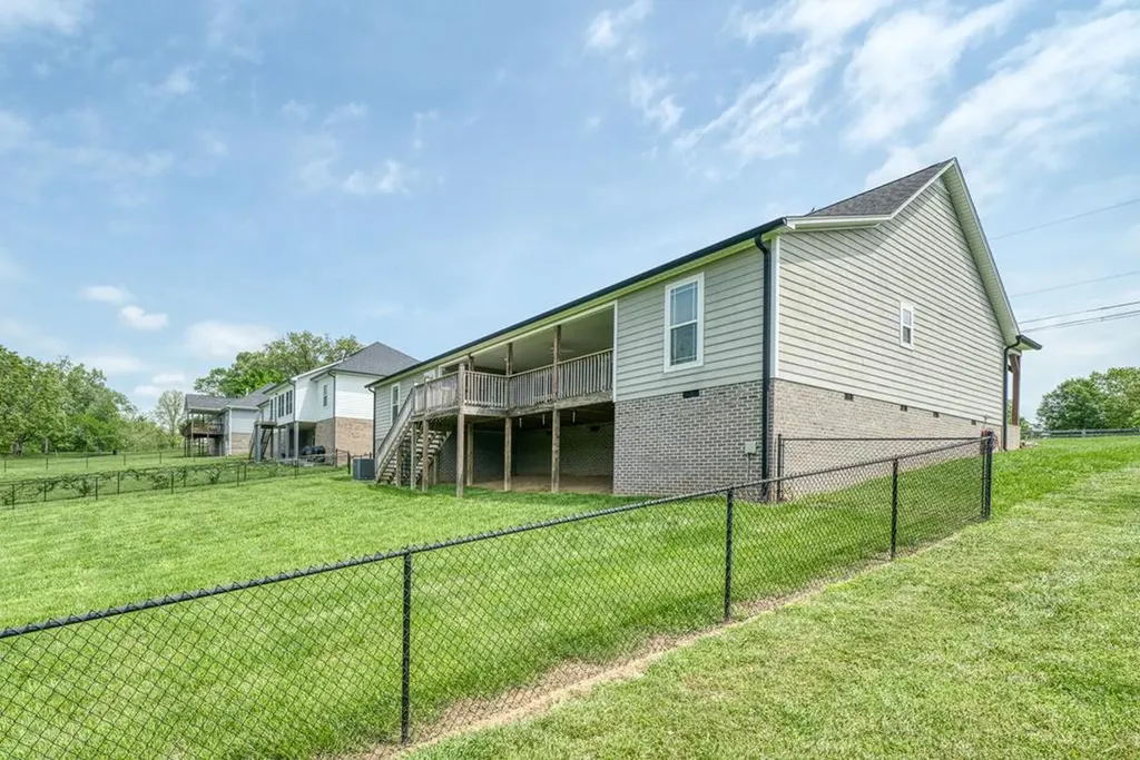 2371 Boyd Farris Road Cookeville TN 38506