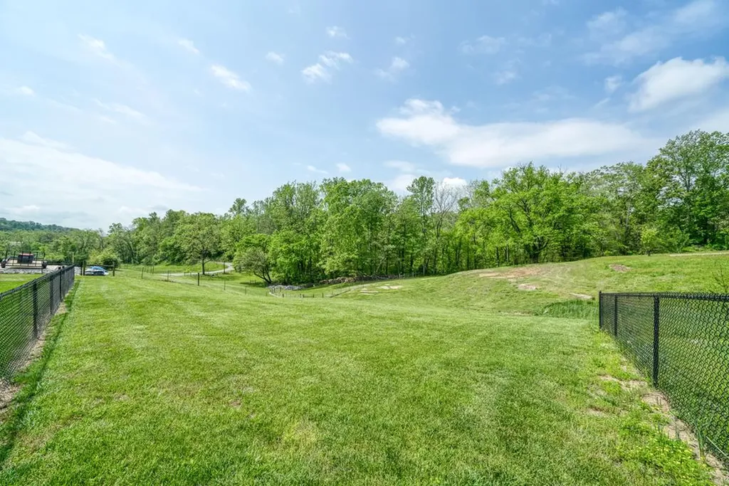 2371 Boyd Farris Road Cookeville TN 38506