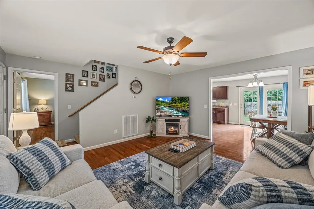 1531 Lake Villa Circle Cookeville TN 38506