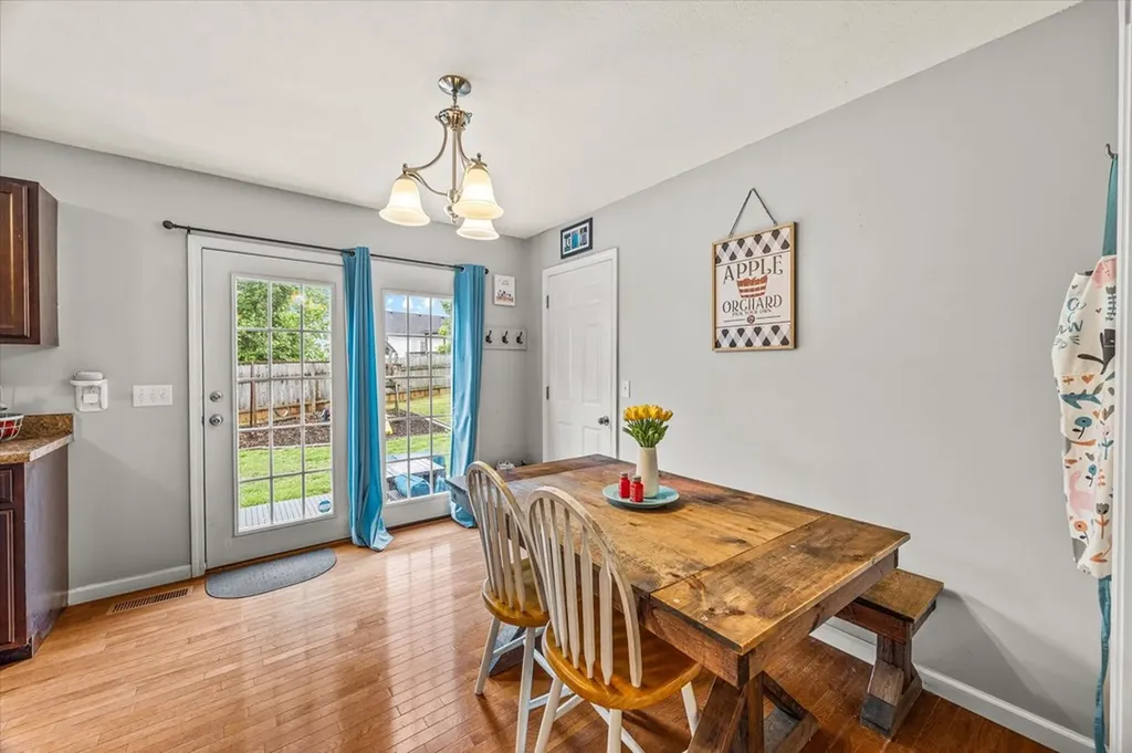 1531 Lake Villa Circle Cookeville TN 38506