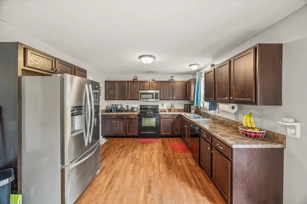 1531 Lake Villa Circle Cookeville TN 38506