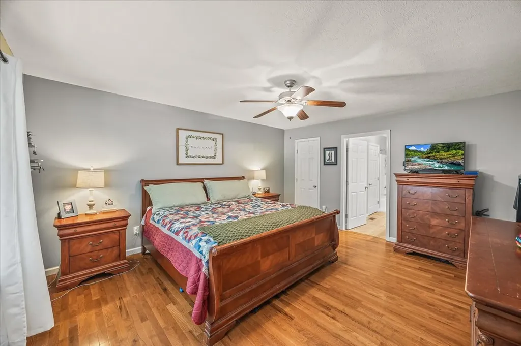 1531 Lake Villa Circle Cookeville TN 38506