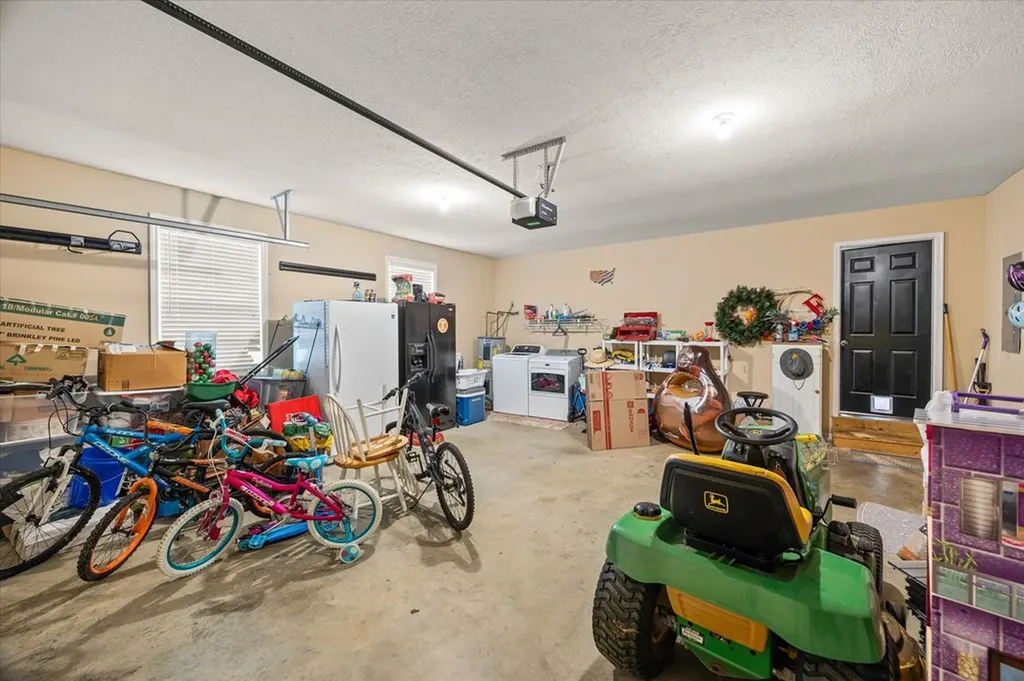 1531 Lake Villa Circle Cookeville TN 38506