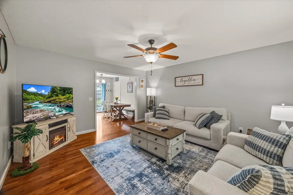 1531 Lake Villa Circle Cookeville TN 38506