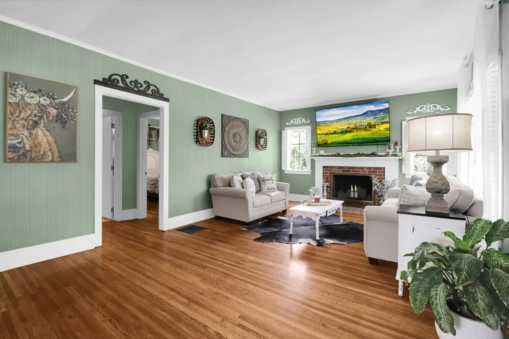 326 Taylor Avenue Jamestown TN 38556