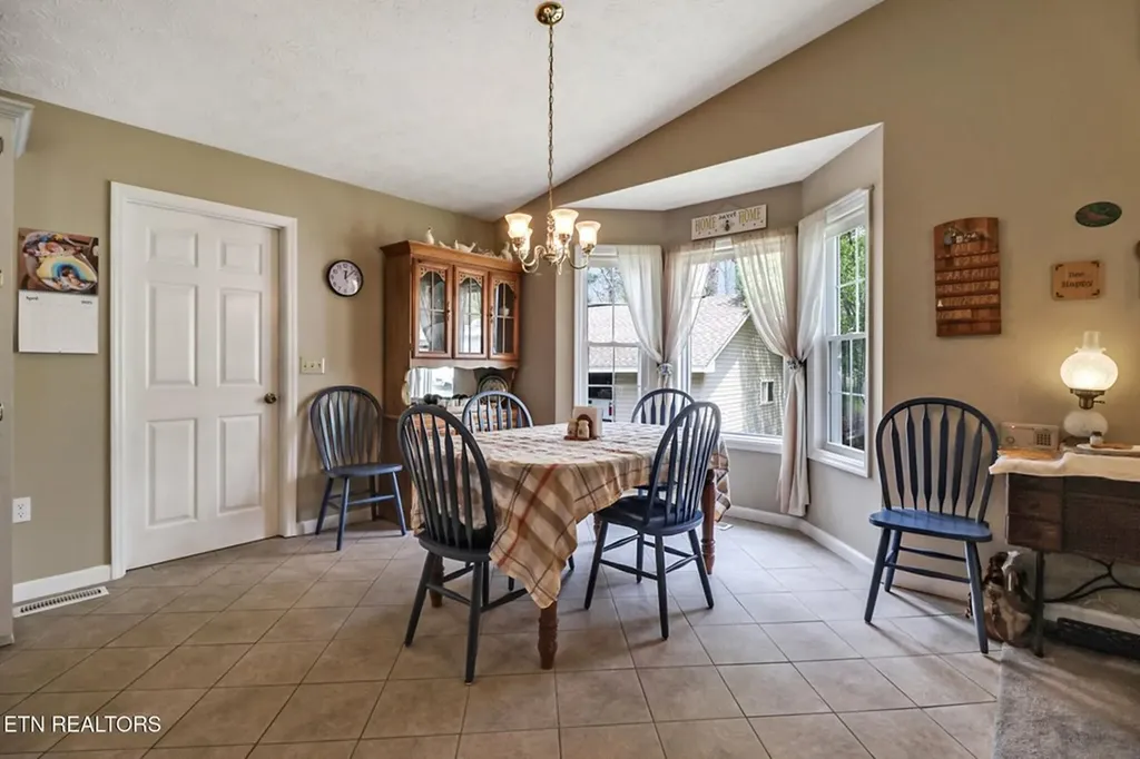 164 Marian Circle Crossville TN 38555