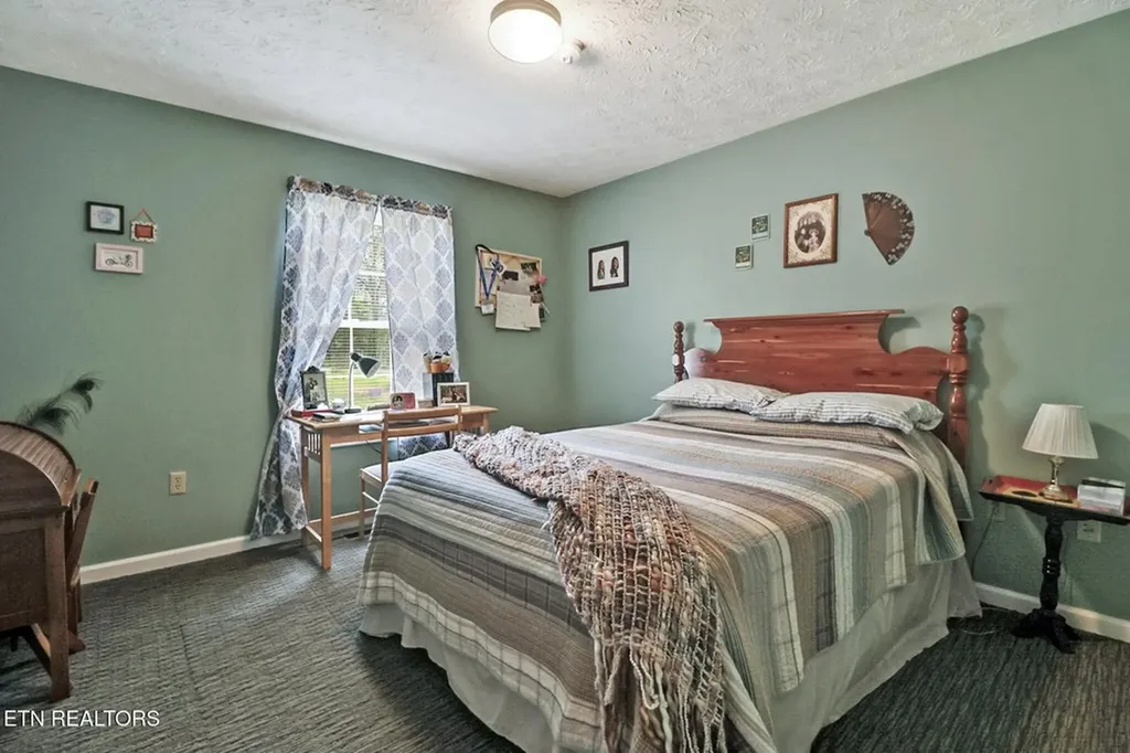 164 Marian Circle Crossville TN 38555